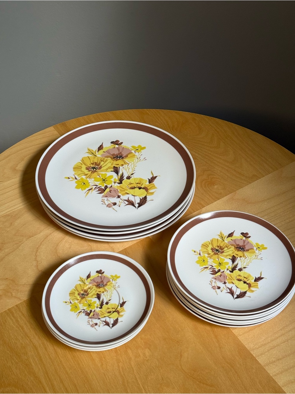 Set of 15 MAPLEX Melamine Flower Vintage Plate Collection c1970s Dinnerware